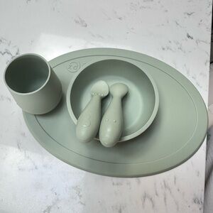 Silicone Baby Feeding Set in Sage Green - 5-Piece